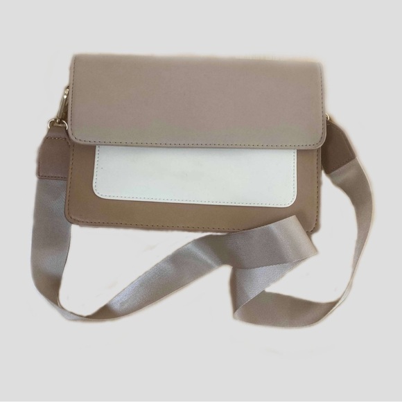 Joe Fresh Handbags - Joe Fresh Crossbody Purse